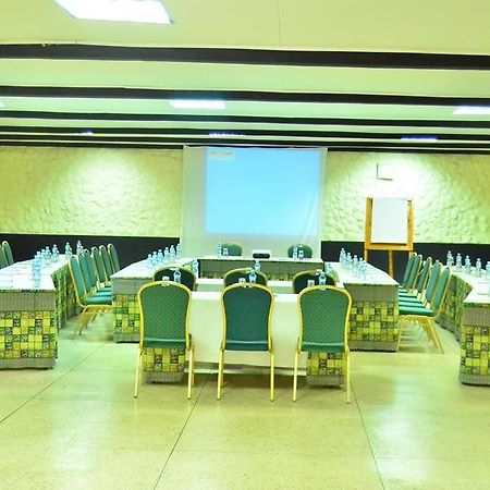 Fish Eagle Inn Найваша Экстерьер фото